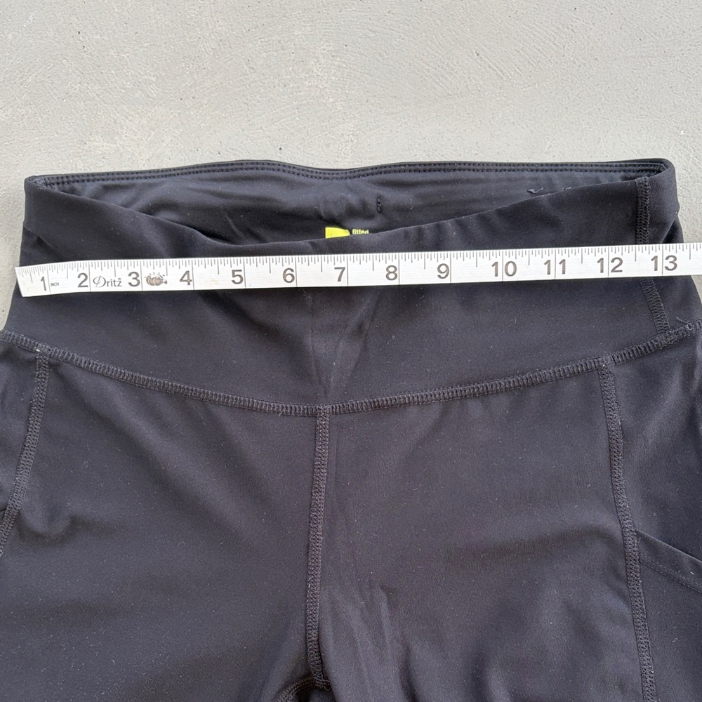 Xersion Black Leggings with Reflective Accents and Side Pockets - Picture 2 of 8
